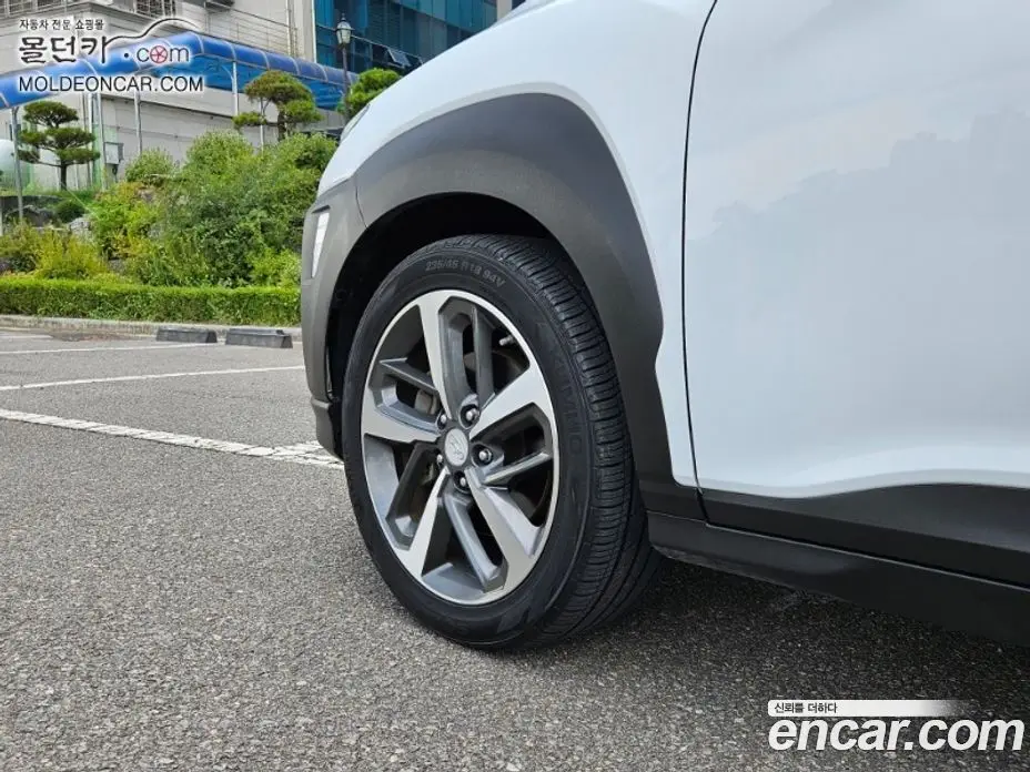 Hyundai Kona 2018 1.6 автомат (гидро), фото 18