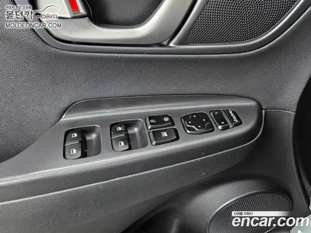Hyundai Kona 2018 1.6 автомат (гидро), миниатюра 10