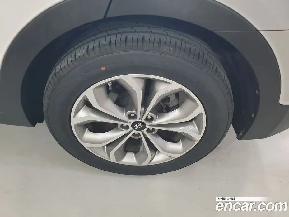 Hyundai Santa Fe 2014 2.0 автомат (гидро), фото 19