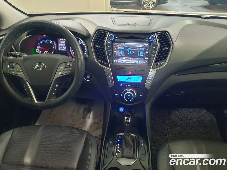 Hyundai Santa Fe 2014 2.0 автомат (гидро), фото 8