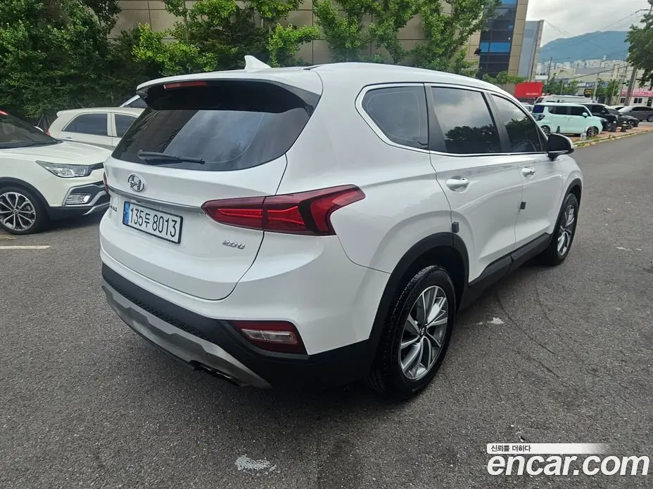 Hyundai Santa Fe 2019 2.0 автомат (гидро), фото 6