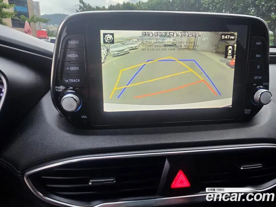 Hyundai Santa Fe 2019 2.0 автомат (гидро), фото 9
