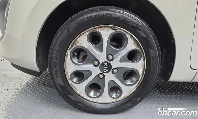Kia Morning 2012 1.0 автомат (гидро), миниатюра 5