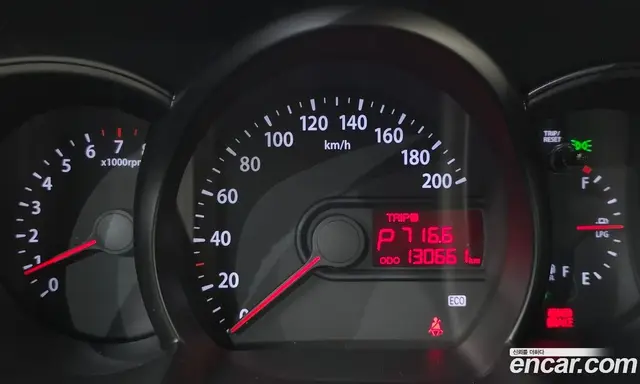 Kia Morning 2012 1.0 автомат (гидро), миниатюра 8