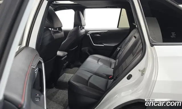 Toyota RAV4 2025 2.5 автомат (гидро), миниатюра 12