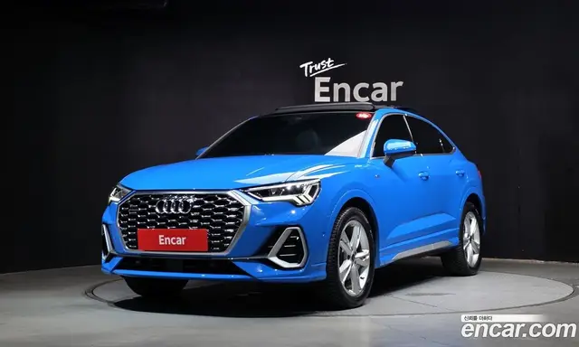 Audi Q3, 2022, 61 885 км