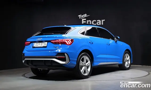 Audi Q3 2022 2.0 автомат (гидро), миниатюра 2