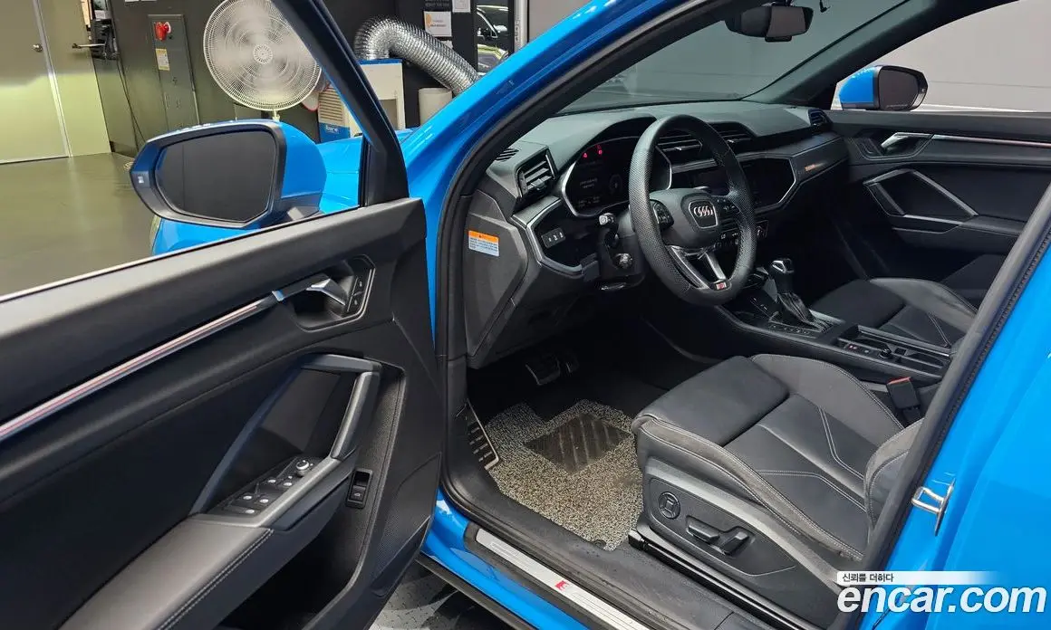 Audi Q3 2022 2.0 автомат (гидро), фото 13