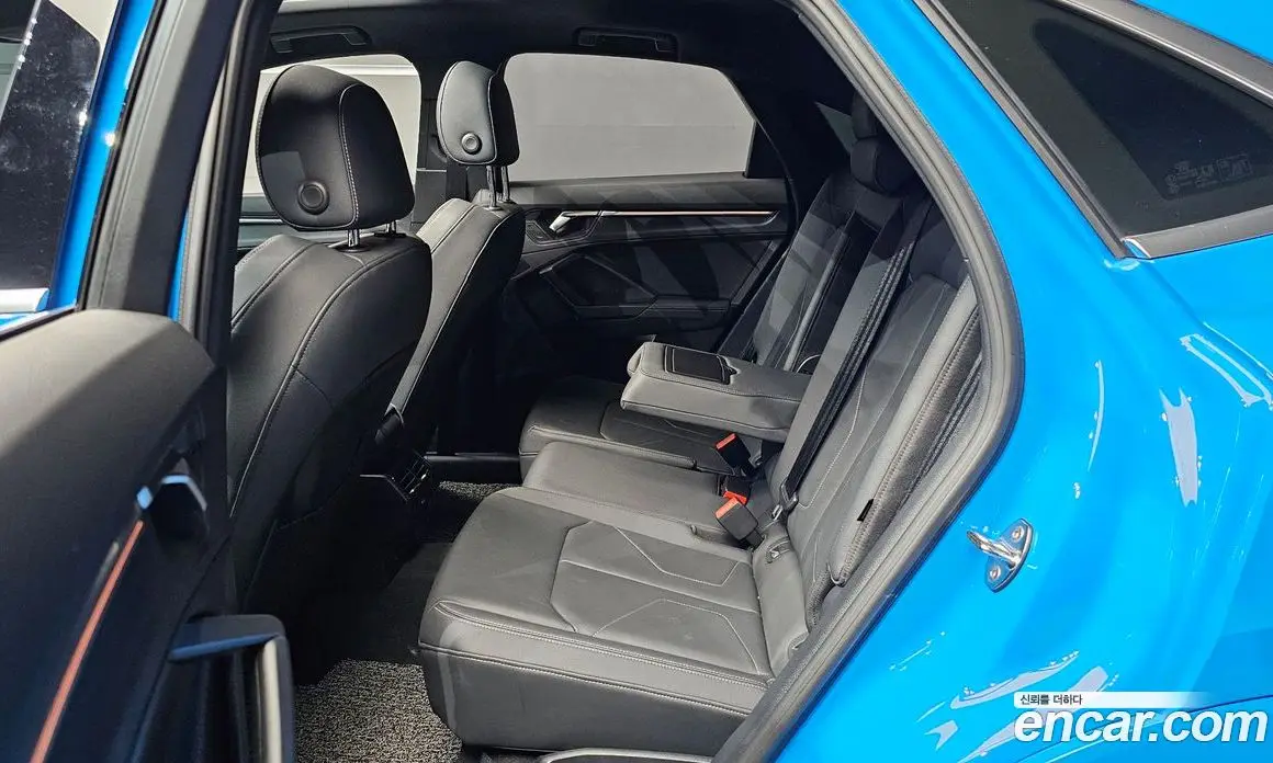 Audi Q3 2022 2.0 автомат (гидро), фото 18