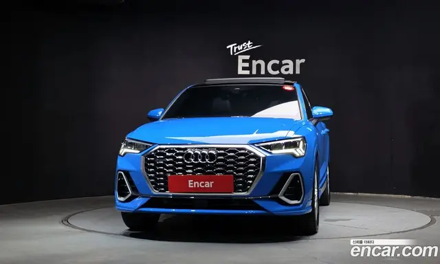 Audi Q3 2022 2.0 автомат (гидро), миниатюра 3