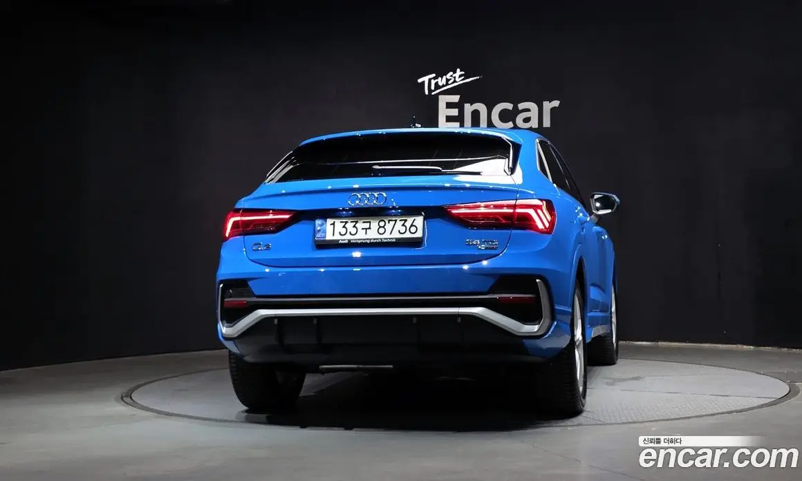 Audi Q3 2022 2.0 автомат (гидро), фото 4