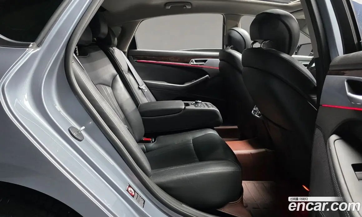 Hyundai Genesis 2015 3.3 автомат (гидро), фото 11