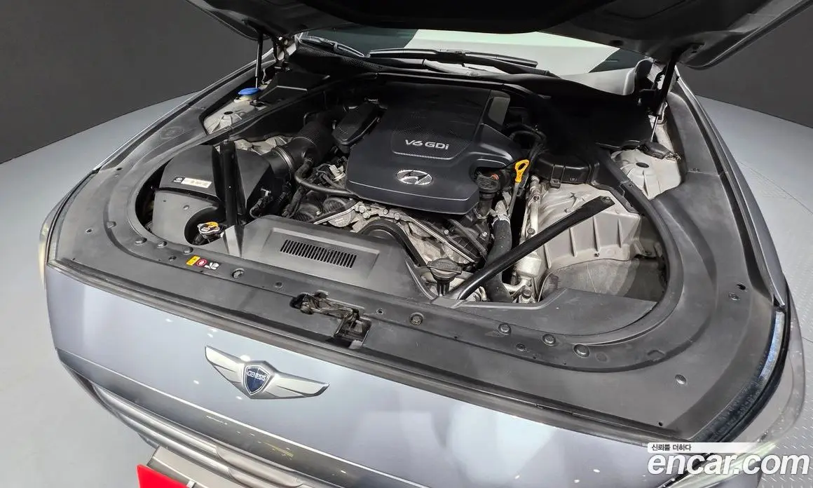Hyundai Genesis 2015 3.3 автомат (гидро), фото 6