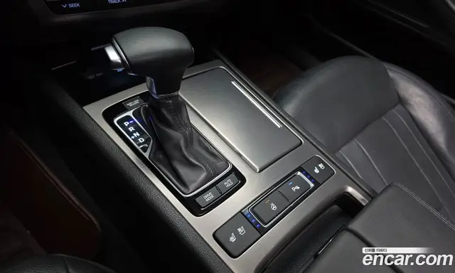 Hyundai Genesis 2015 3.3 автомат (гидро), миниатюра 9