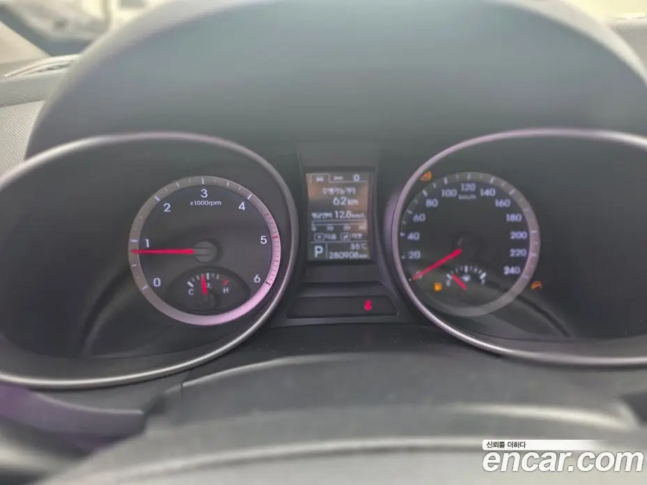 Hyundai Santa Fe 2013 2.0 автомат (гидро), фото 12