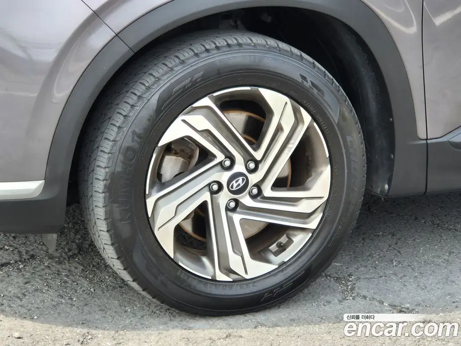 Hyundai Santa Fe 2021 2.5 автомат (гидро), фото 7