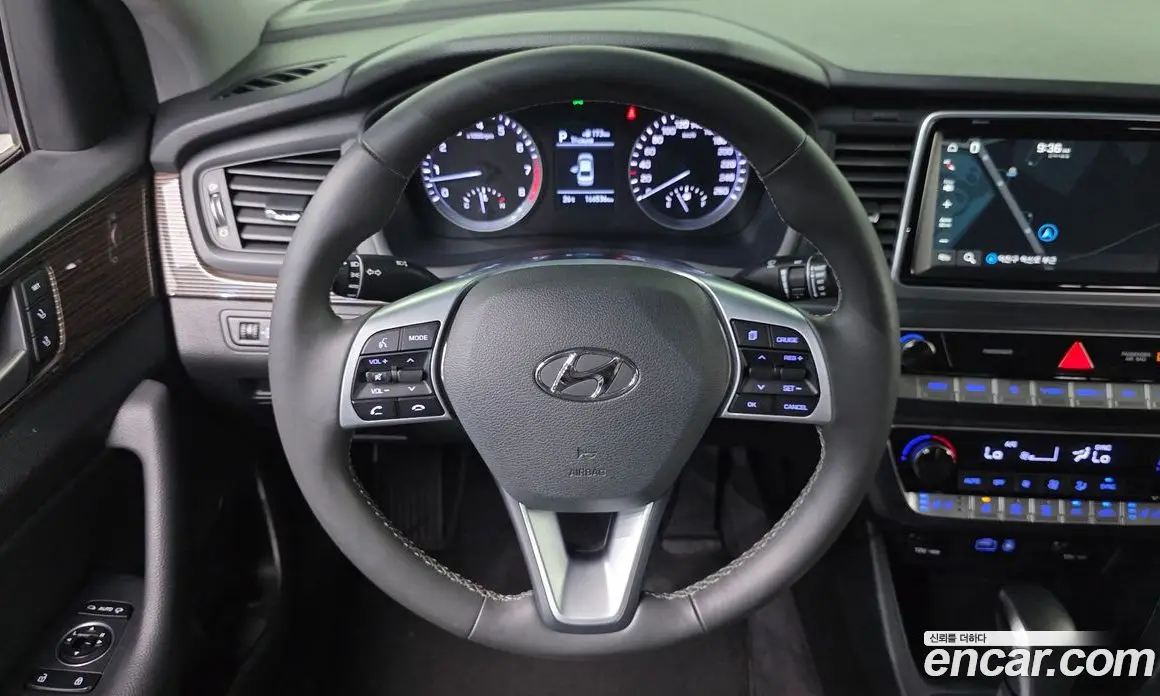 Hyundai Sonata 2018 2.0 автомат (гидро), фото 13