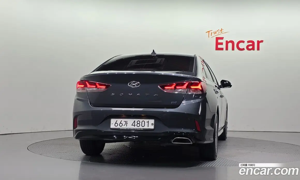 Hyundai Sonata 2018 2.0 автомат (гидро), фото 4