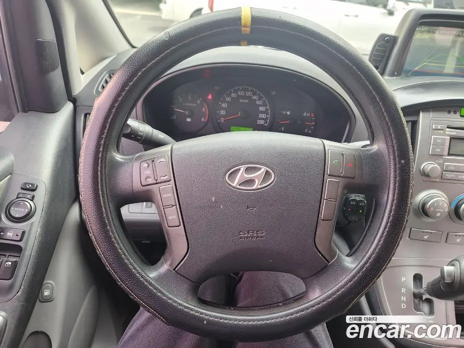 Hyundai Starex 2013 2.5 автомат (гидро), фото 13