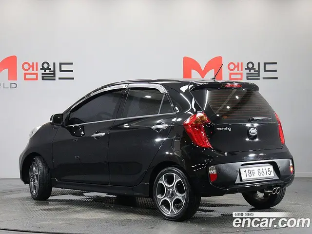 Kia Morning 2012 1.0 автомат (гидро), миниатюра 4