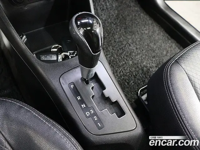 Kia Morning 2012 1.0 автомат (гидро), миниатюра 9