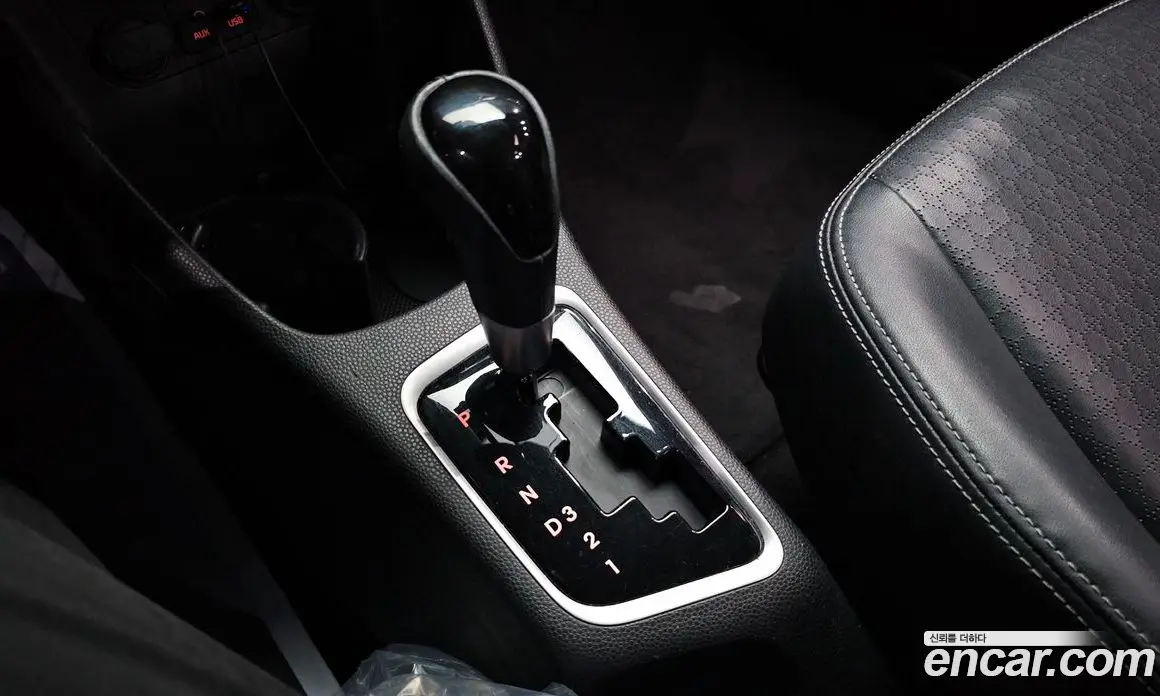 Kia Morning 2015 1.0 автомат (гидро), фото 11