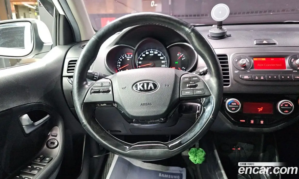 Kia Morning 2015 1.0 автомат (гидро), фото 18