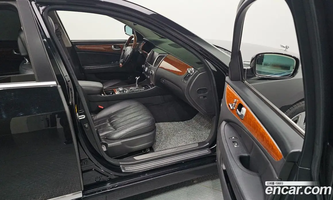 Hyundai Equus 2012 5.0 автомат (гидро), фото 11