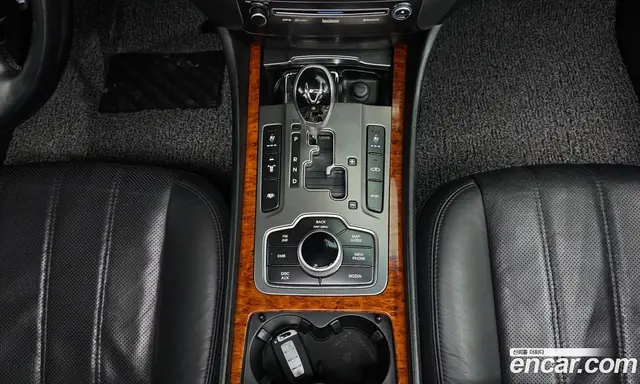 Hyundai Equus 2012 5.0 автомат (гидро), миниатюра 9