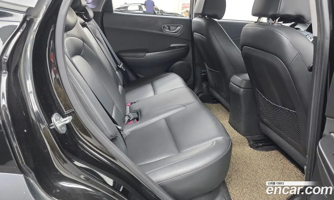 Hyundai Kona 2018 0.2 автомат (гидро), фото 12
