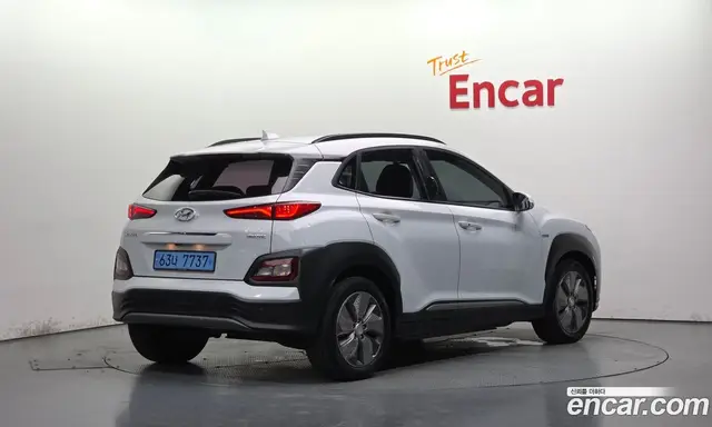 Hyundai Kona 2018 0.2 автомат (гидро), миниатюра 2