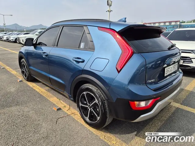 Kia Niro 2022 1.6 автомат (гидро), миниатюра 6