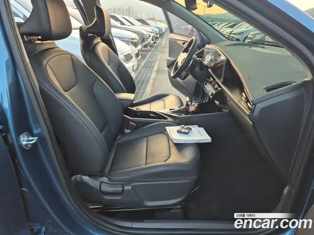 Kia Niro 2022 1.6 автомат (гидро), миниатюра 9