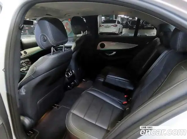 Mercedes-Benz E-Class 2017 2.0 автомат (гидро), миниатюра 7