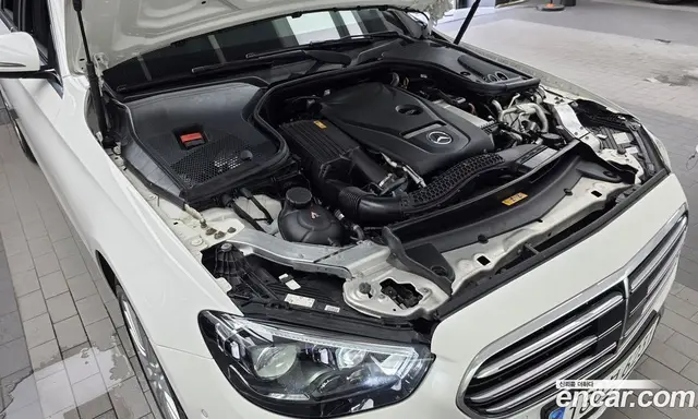 Mercedes-Benz E-Class 2020 2.0 автомат (гидро), миниатюра 6