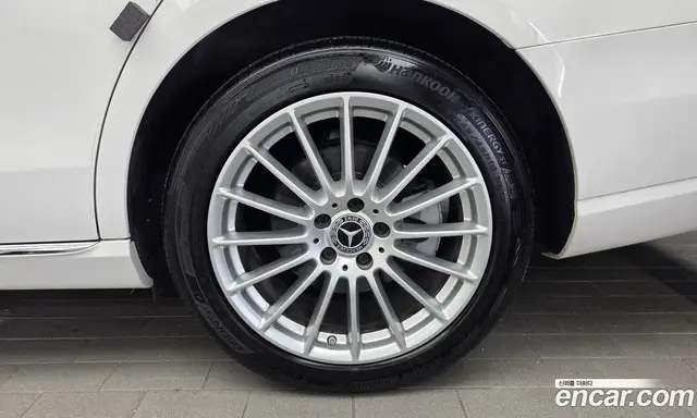 Mercedes-Benz E-Class 2020 2.0 автомат (гидро), миниатюра 7