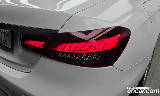 Mercedes-Benz E-Class 2020 2.0 автомат (гидро), миниатюра 9