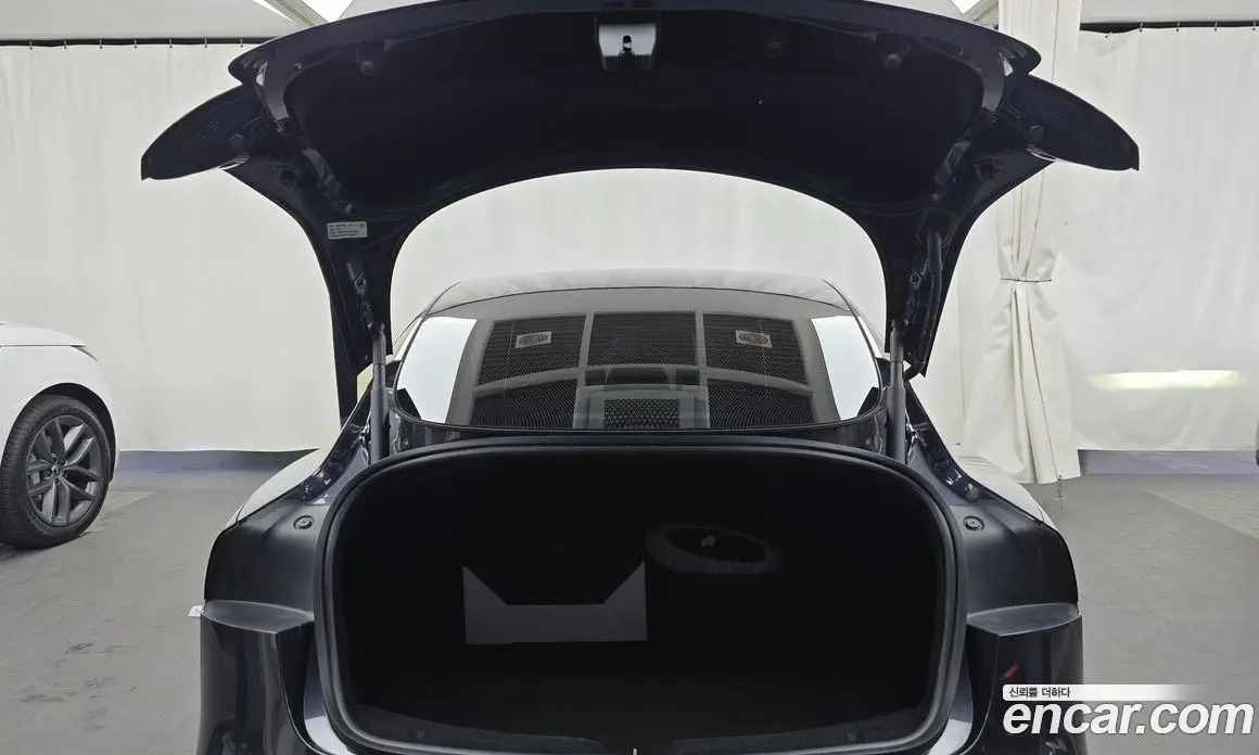 Tesla Model 3 2025 0.2 автомат (гидро), фото 20