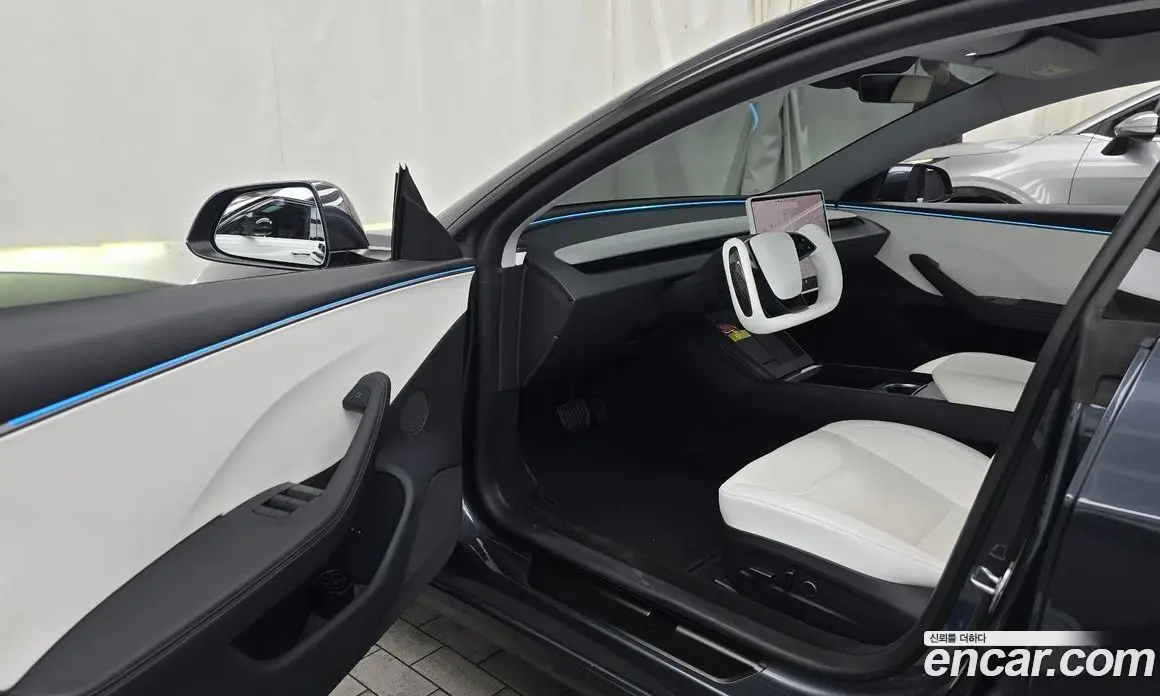 Tesla Model 3 2025 0.2 автомат (гидро), фото 10