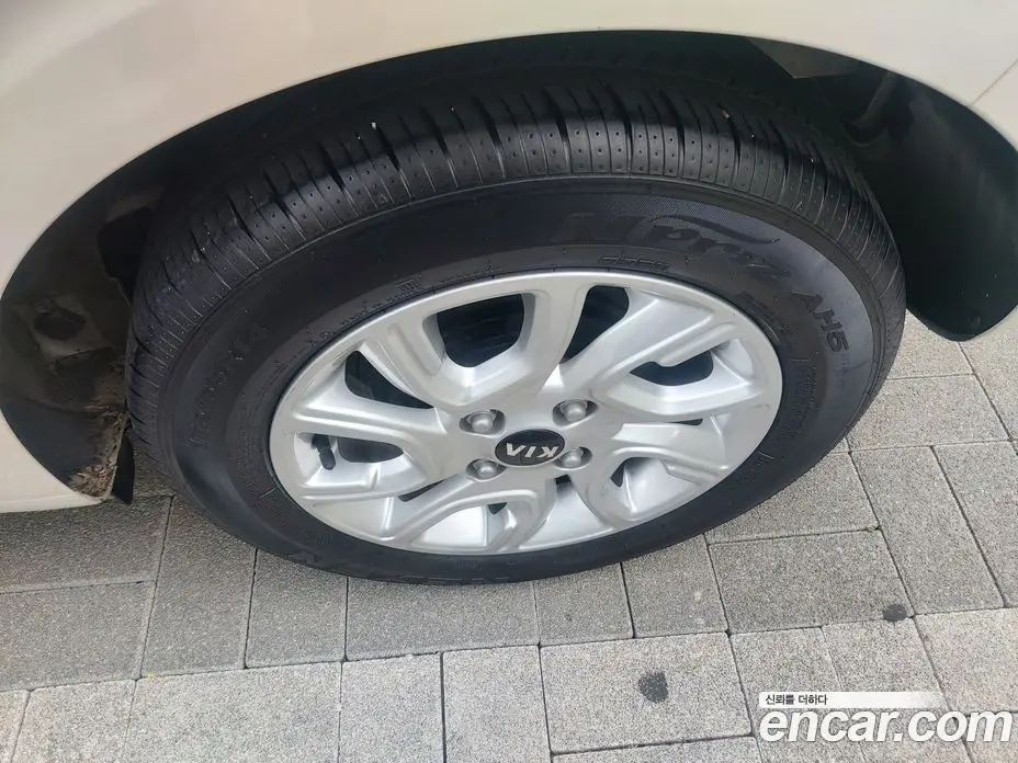 Kia Morning 2018 1.0 автомат (гидро), фото 19