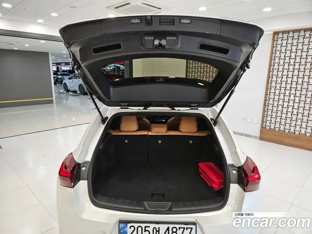 Lexus UX 2025 2.0 автомат (вариатор), миниатюра 7