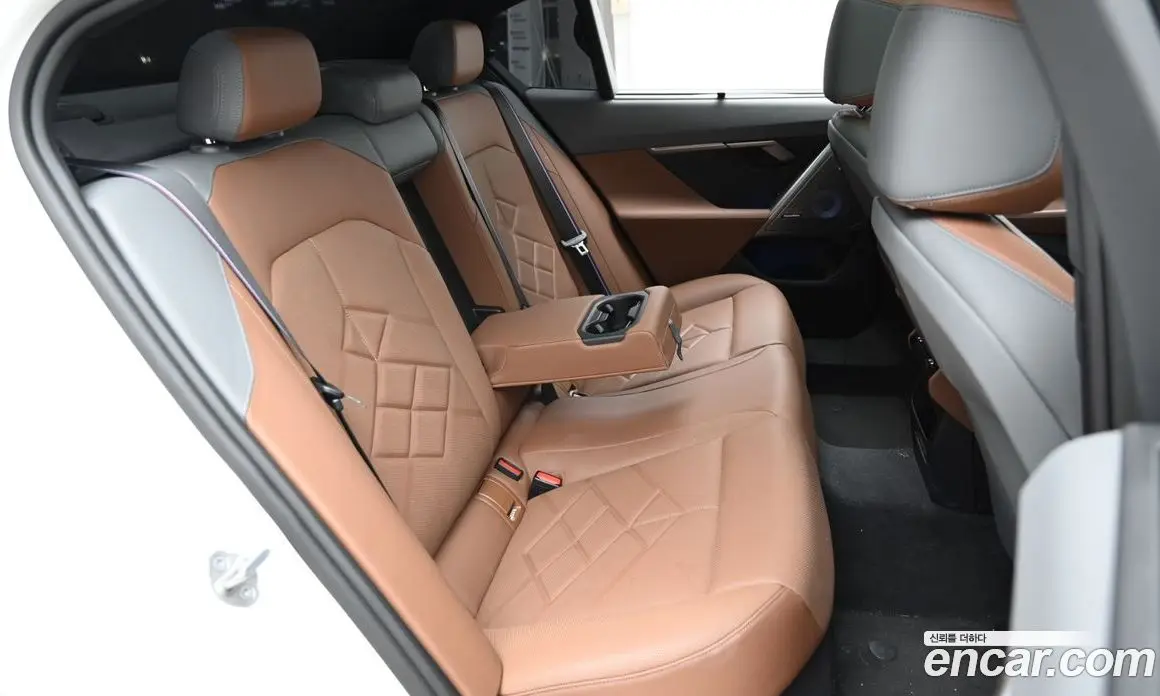 BMW i5 2023 0.2 АКПП, фото 12