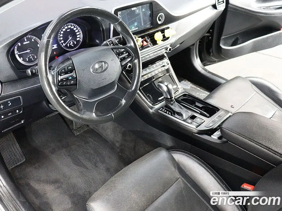 Hyundai Grandeur 2017 2.2 автомат (гидро), фото 16