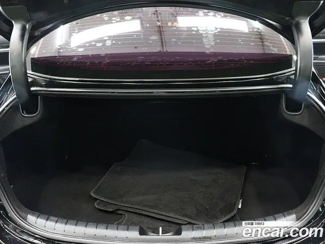 Hyundai Grandeur 2017 2.2 автомат (гидро), миниатюра 5