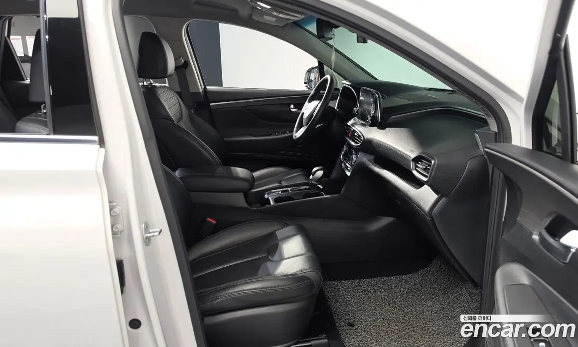Hyundai Santa Fe 2018 2.0 автомат (гидро), фото 16 Hyundai Santa Fe 2018 2.0 автомат (гидро), фото 16