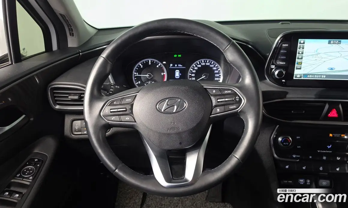Hyundai Santa Fe 2018 2.0 автомат (гидро), фото 18 Hyundai Santa Fe 2018 2.0 автомат (гидро), фото 18