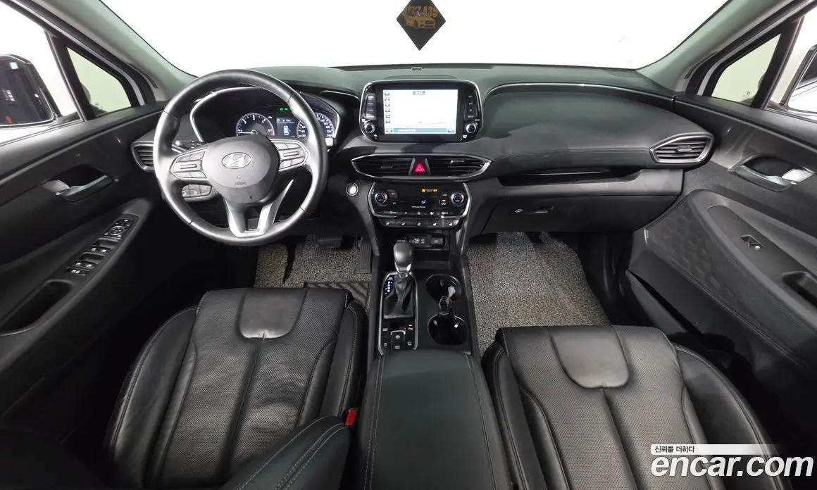 Hyundai Santa Fe 2018 2.0 автомат (гидро), фото 10 Hyundai Santa Fe 2018 2.0 автомат (гидро), фото 10