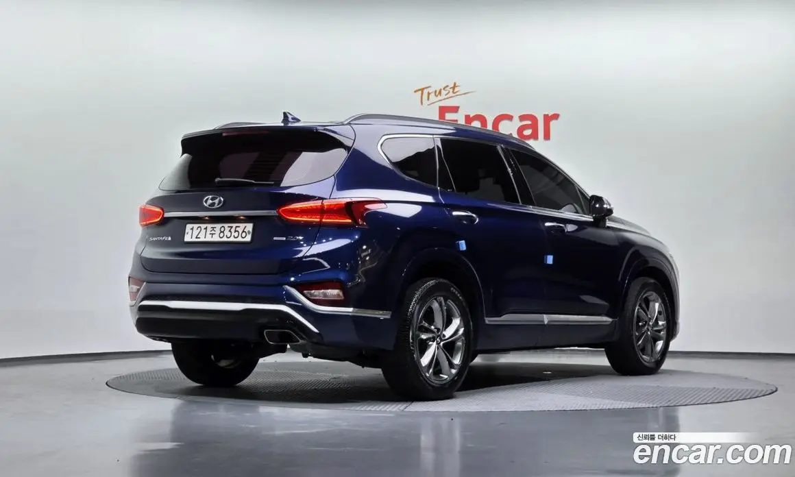 Hyundai Santa Fe 2019 2.0 автомат (гидро), фото 2 Hyundai Santa Fe 2019 2.0 автомат (гидро), фото 2