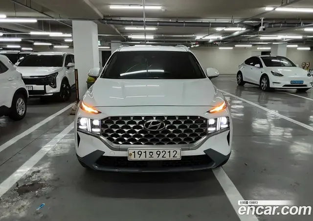 Hyundai Santa Fe, 2022, 122 555 км