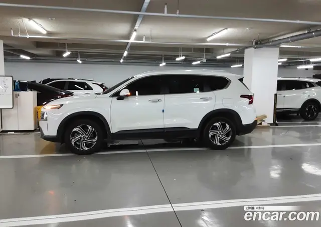 Hyundai Santa Fe 2022 2.2 автомат (гидро), миниатюра 2